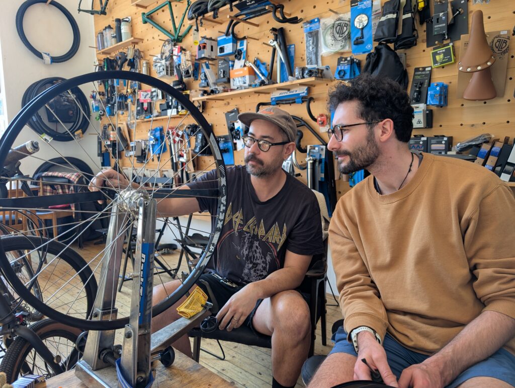 building bikes (c) pacific voices (13)